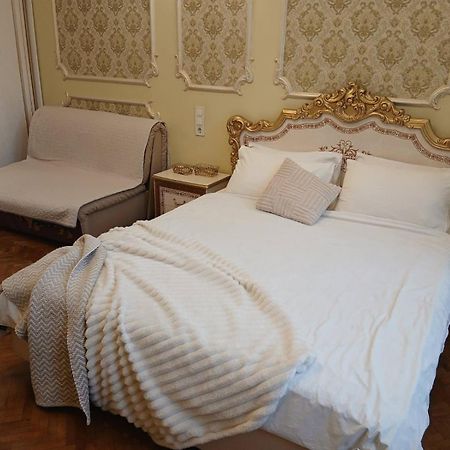 Квартира Возле Оперы Lviv Extérieur photo