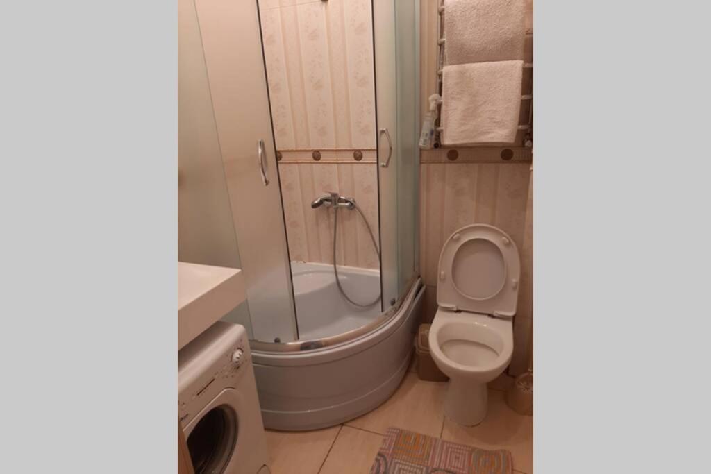 Квартира Возле Оперы Lviv Extérieur photo