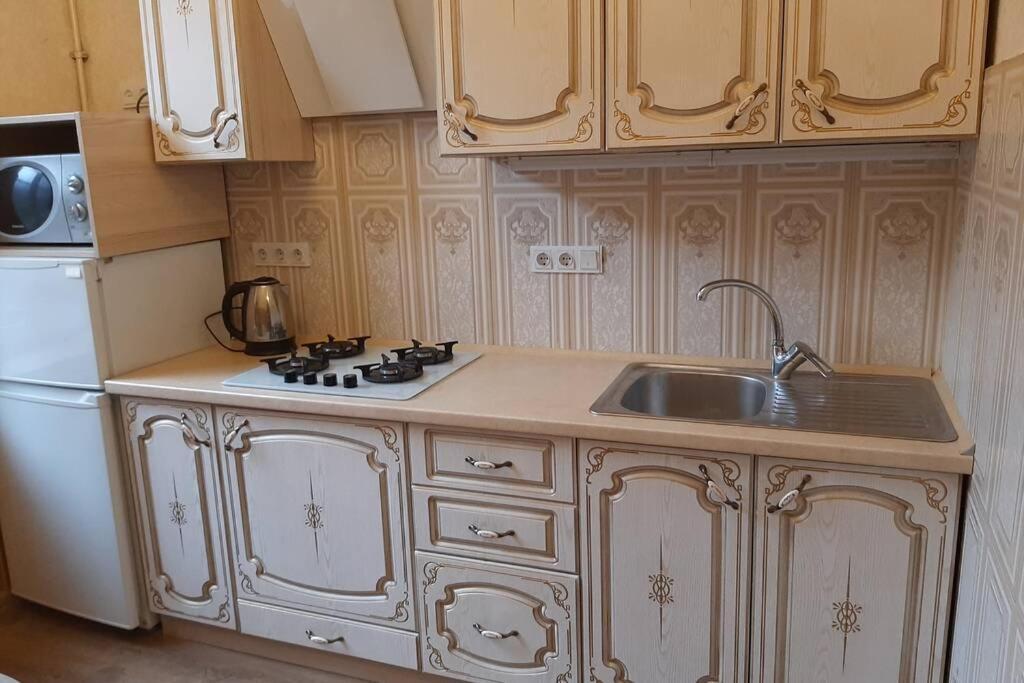 Квартира Возле Оперы Lviv Extérieur photo