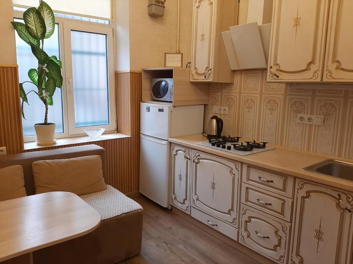 Квартира Возле Оперы Lviv Extérieur photo