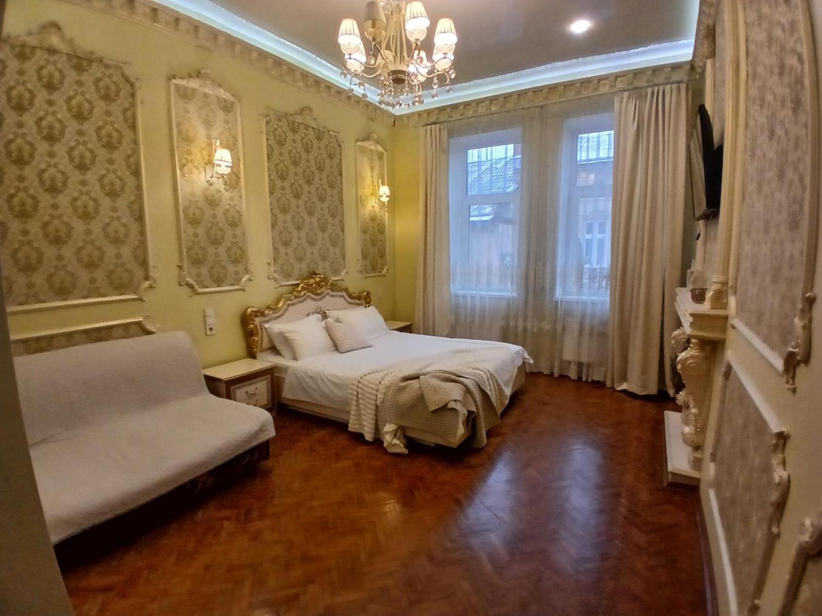 Квартира Возле Оперы Lviv Extérieur photo